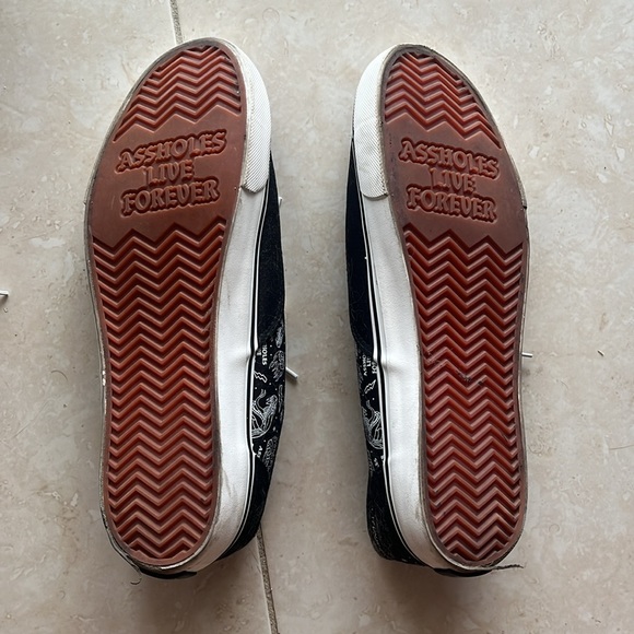 Shoes - Picture 2 of 2